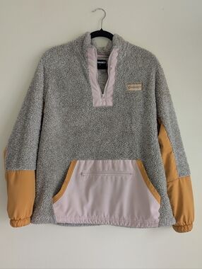 Hooey Cream Sherpa Pullover with Light Pink Trim